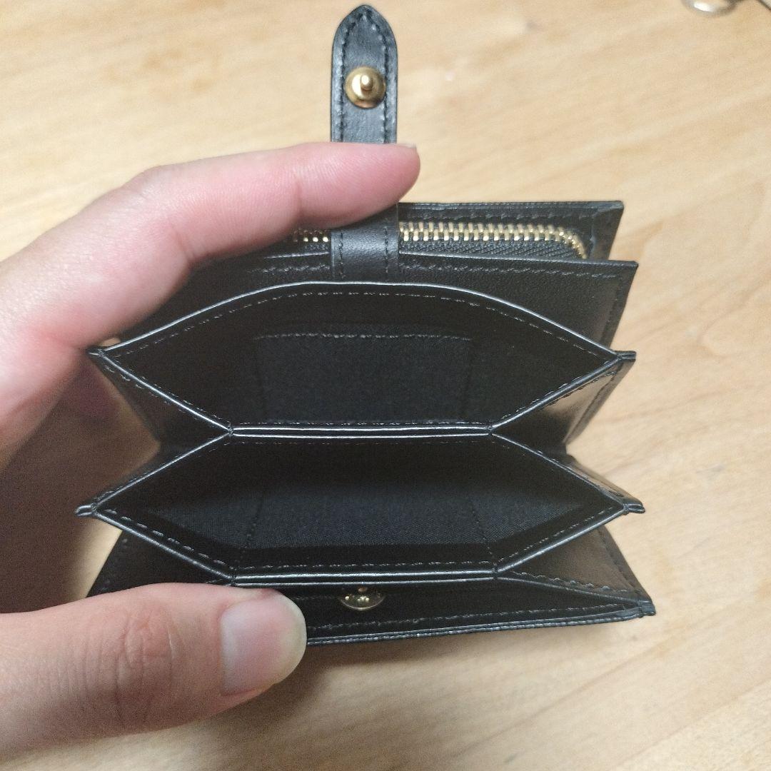 ペッレモルビダ　コンパクトウォレット 限定品　レオン別注