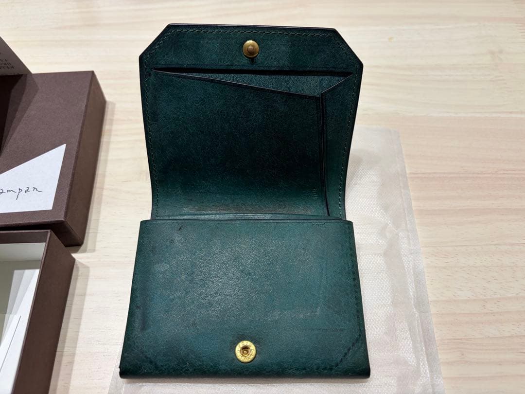 らんぱん lampan お札まっすぐ 二つ折り財布 プエブロ ペトローリオ