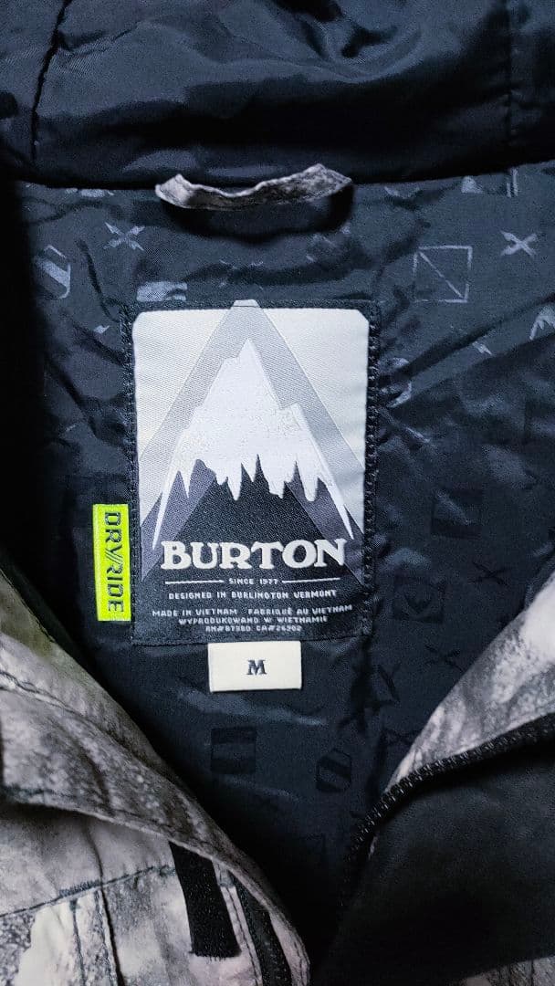 【BURTON バートン】スノーボードウェア ジャケット 総柄 メンズ
