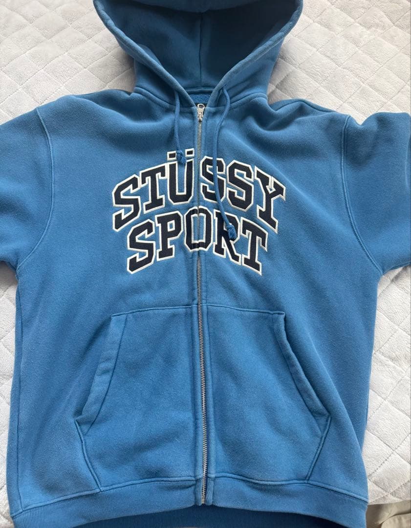STÜSSY SPORT ジップアップフーディ ブルー