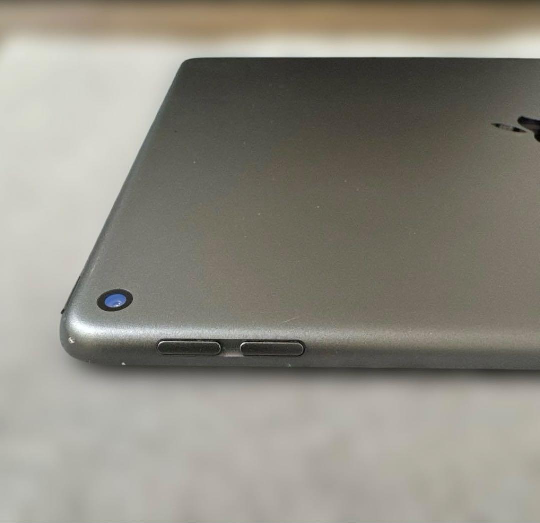 iPad Air 第3世代 64GB スペースグレイ Wi-Fiモデル