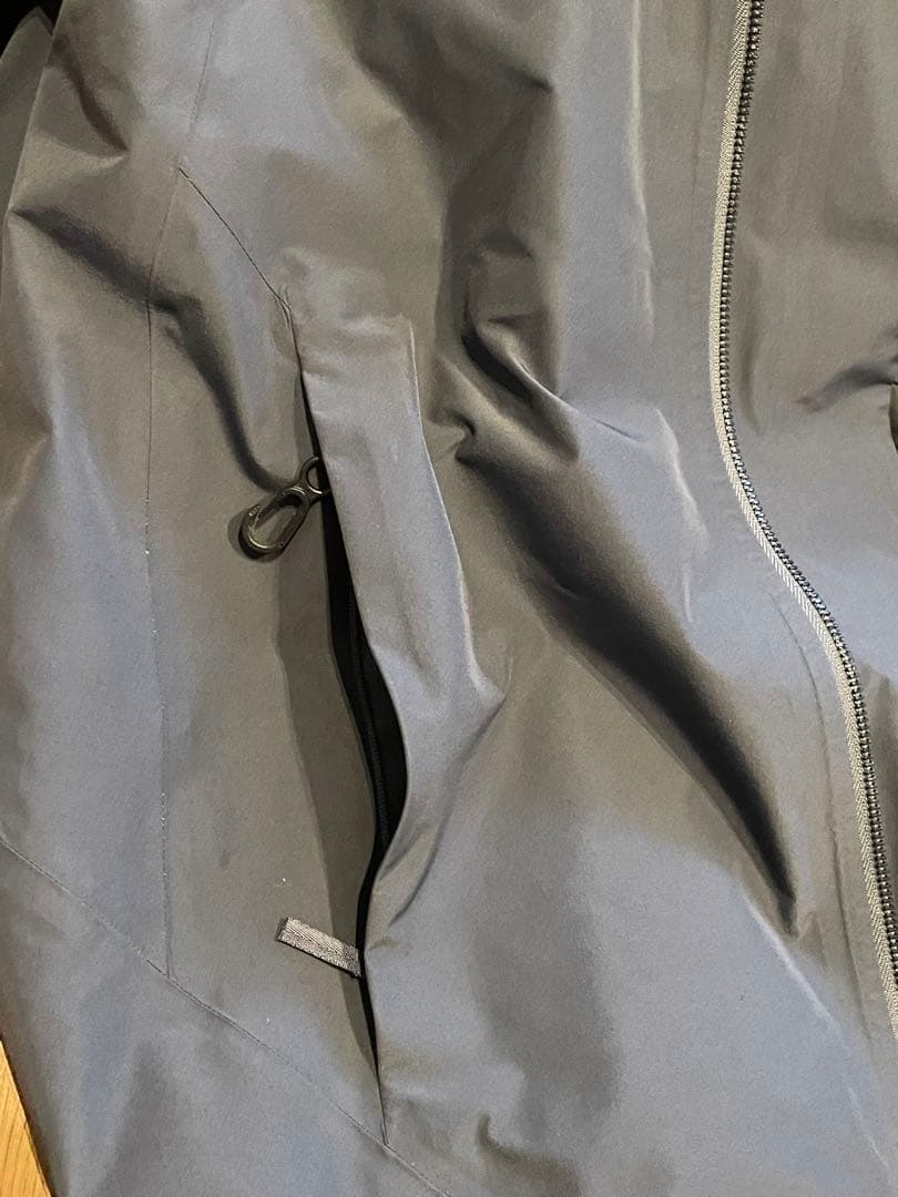 ジャケット・アウター ARC'TERYX VEILANCE GALVANIC COAT