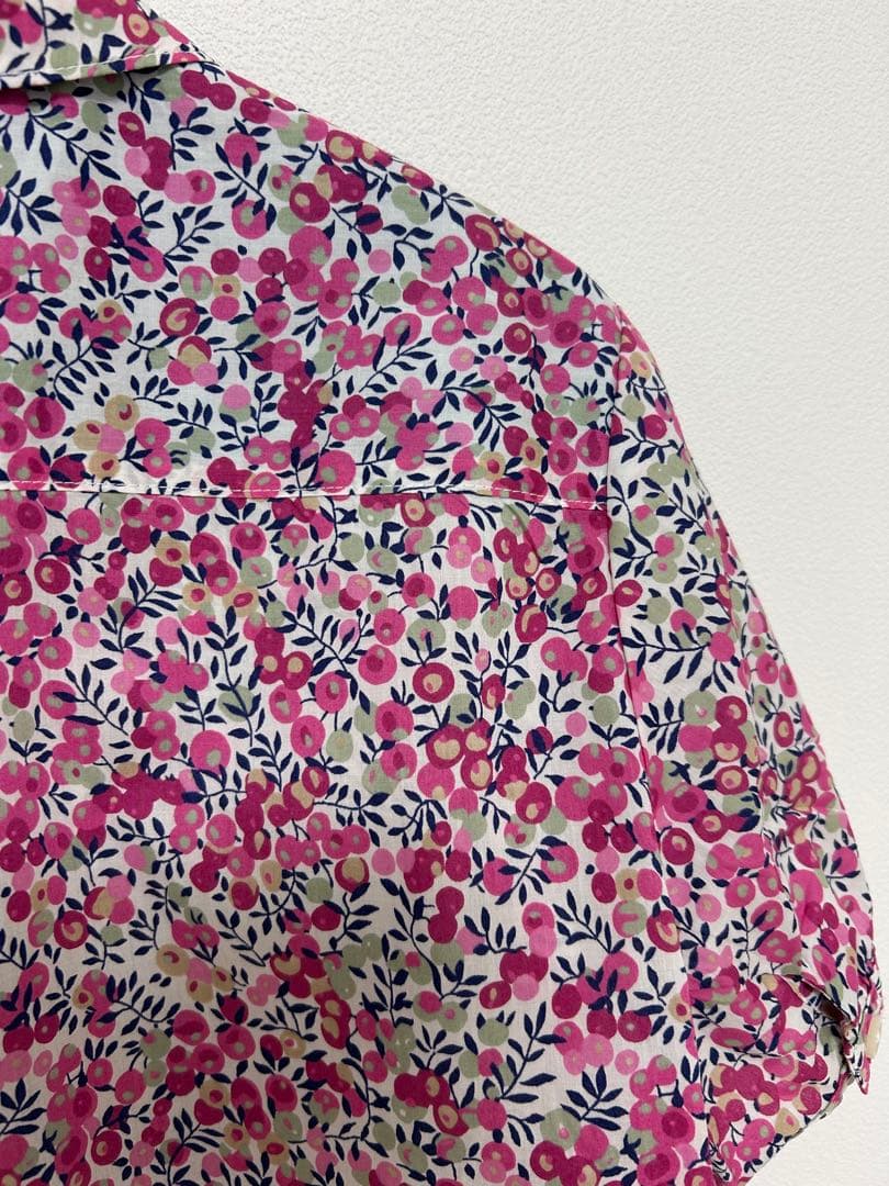 【極美品✨️】みなとのてんらんかい 半袖ブラウス