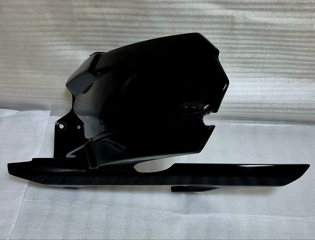 z900rs用カーボンファイバー リア用カウル