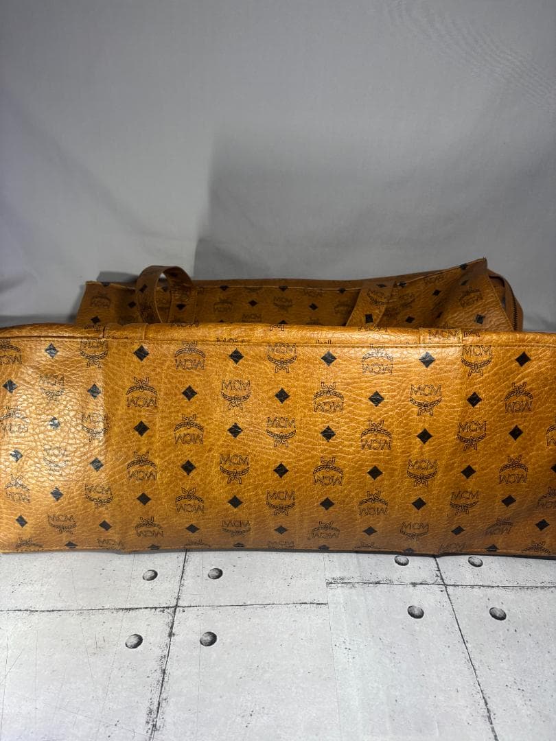 美品　MCM ヴィセトス柄 大型ボストンバッグ トラベルバッグ ブラウン