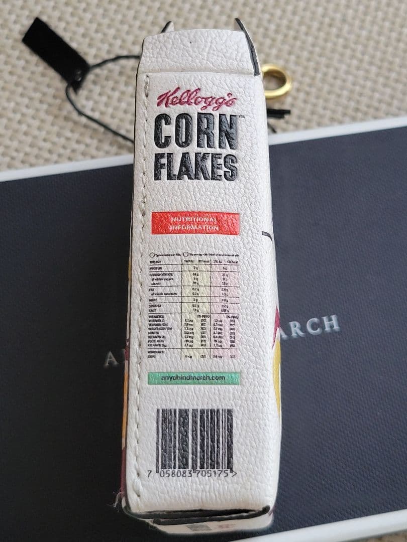 【美品・レア】Anya Hindmarch Corn Flakes キーチャーム