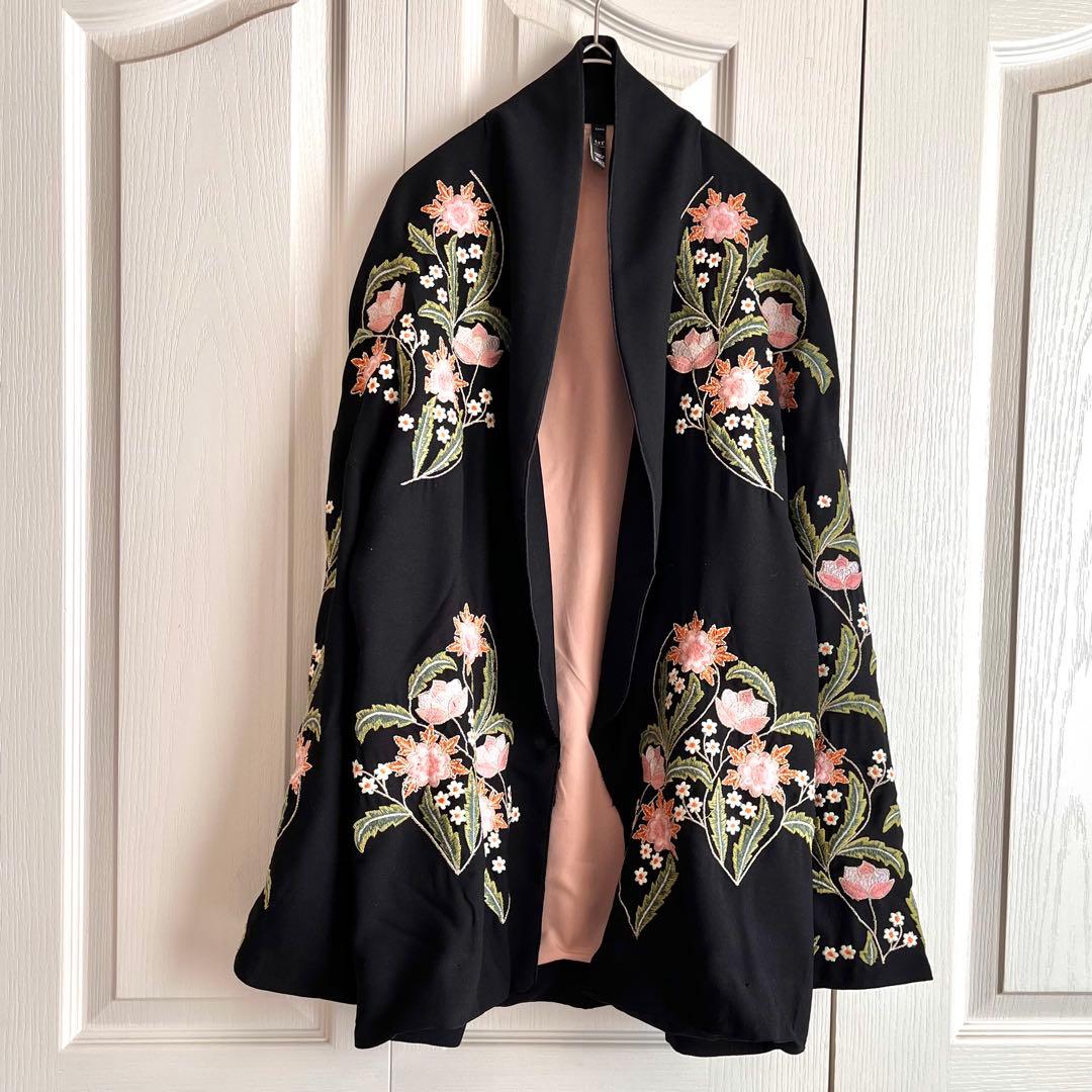 ★ゆったり★ ザラ　ZARAtrf ガウン ジャケット　刺繍　XL〜2XL相当