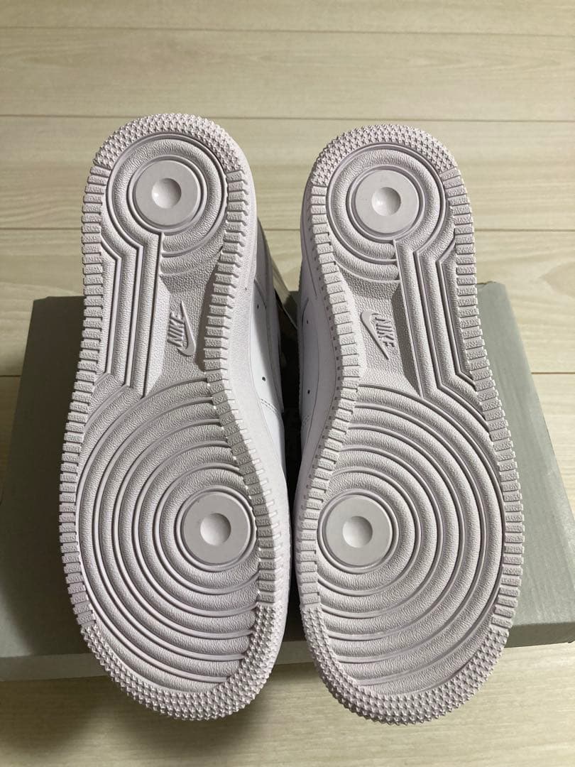 【新品未使用】Nike Air Force 1 ホワイト　23.5
