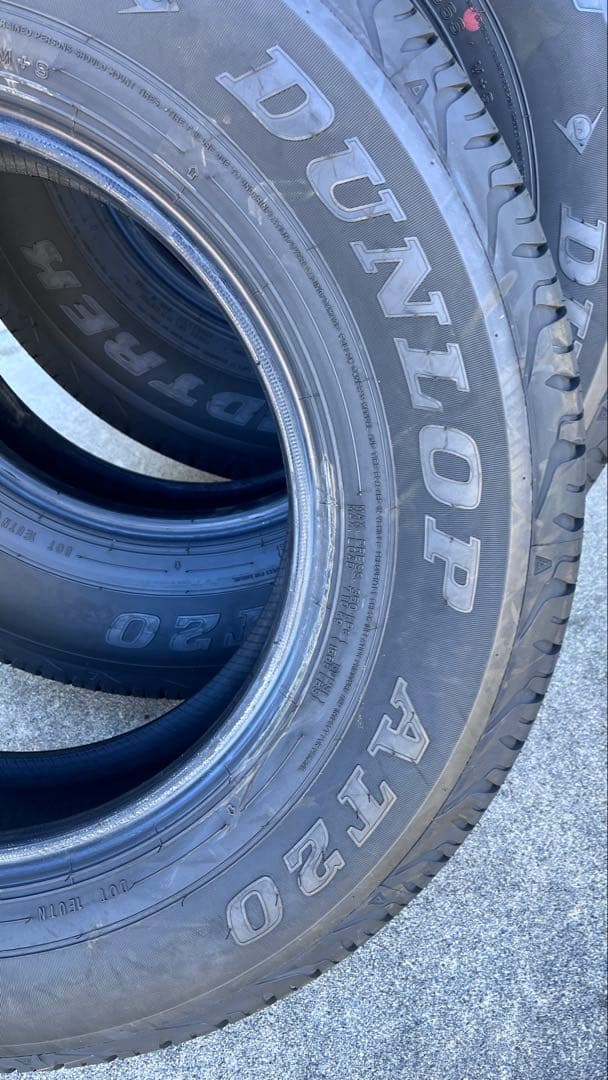 ダンロップ　GRANDTREK シエラ新車外し　195/80R15 4本セット