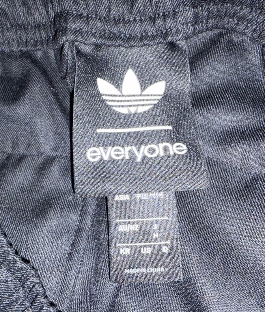 TRACK PANT everyone adidas サイズM 試着のみ