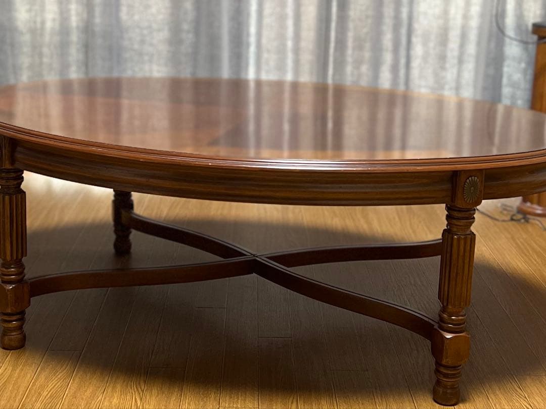 テーブル　輸入家具　高さ40cm 楕円形