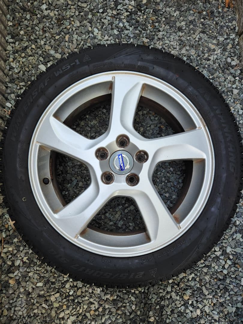 「まき」215/50R17 スタッドレスタイヤ ホイール付き