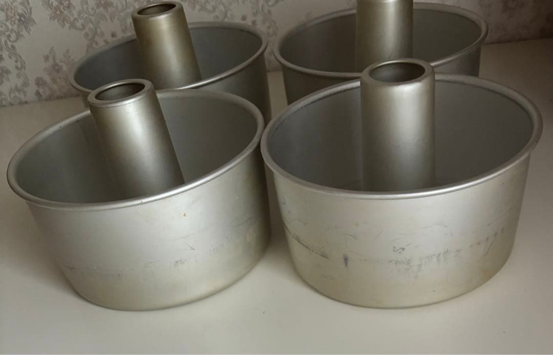 シフォンケーキ型　富士ホーロー　アルミ　レトロ　業務用　4個