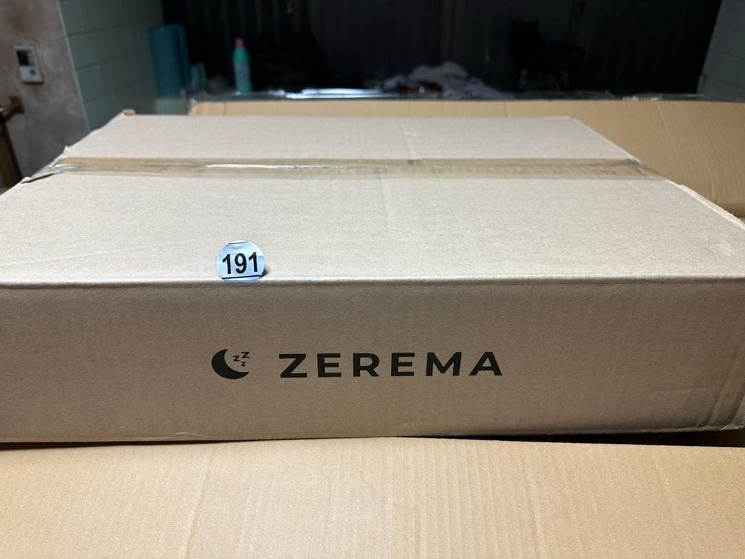 地上波TVで紹介！ZEREMA ゼレマ AI搭載スマート枕 1mm単位 高さ自動