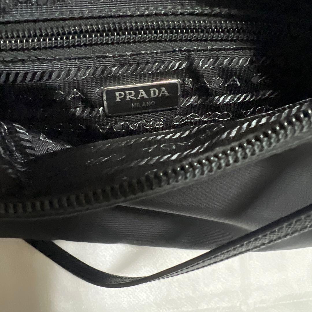 PRADAプラダ★ブラック ナイロンポーチ