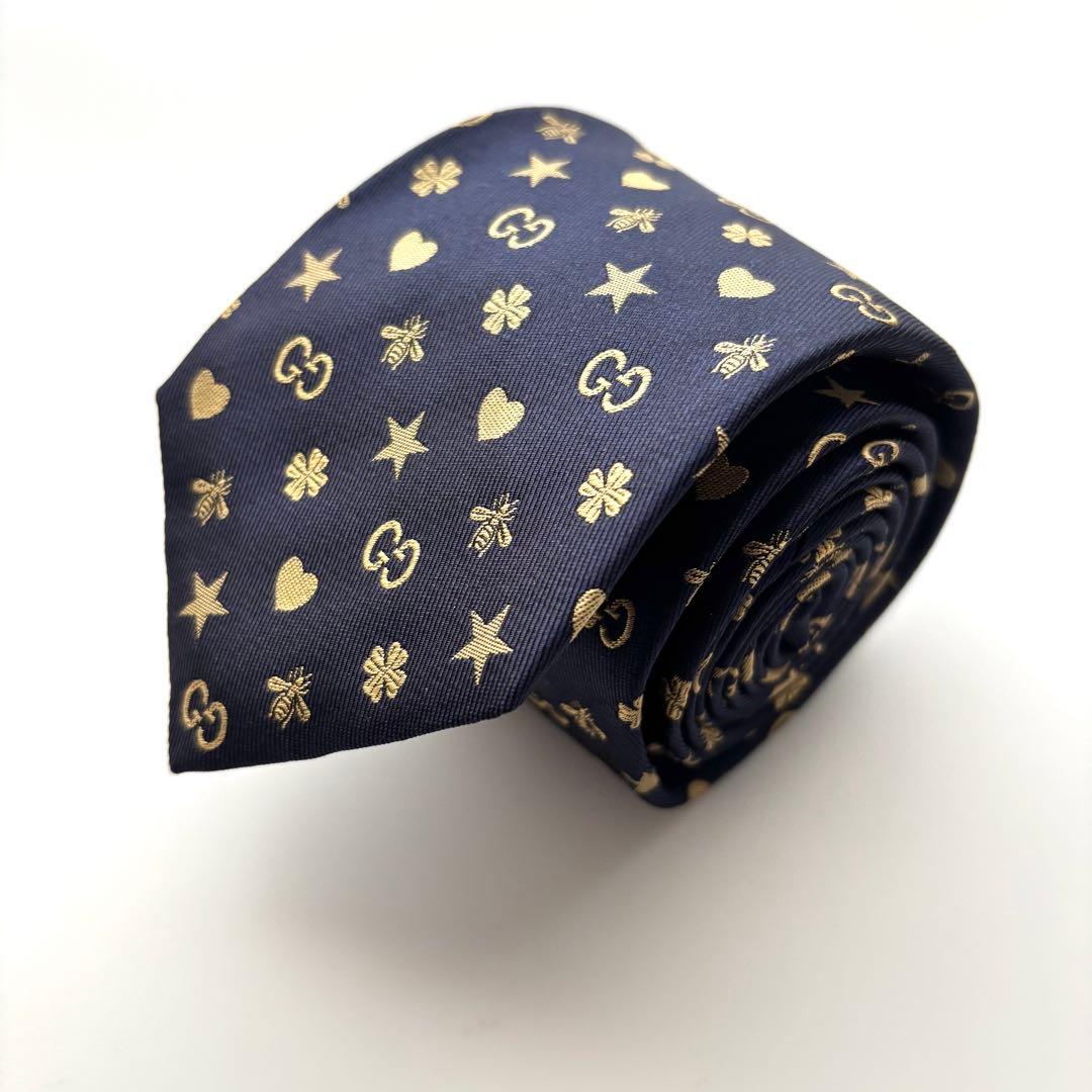 ꧁美品꧂ グッチ ネクタイ GG柄 蜂 ハート ネイビー イエロー ナロータイ
