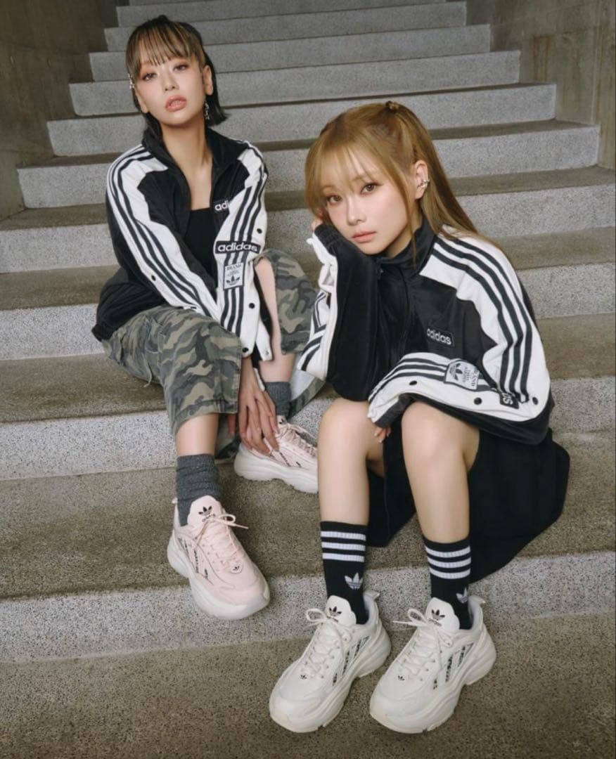 新品S⭐️当日adidas W ADIBREAK VELOUR TT 重盛さと美