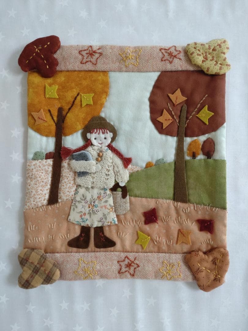 【レア】赤毛のアン　パッチワーク　タペストリー（秋）　ハンドメイド