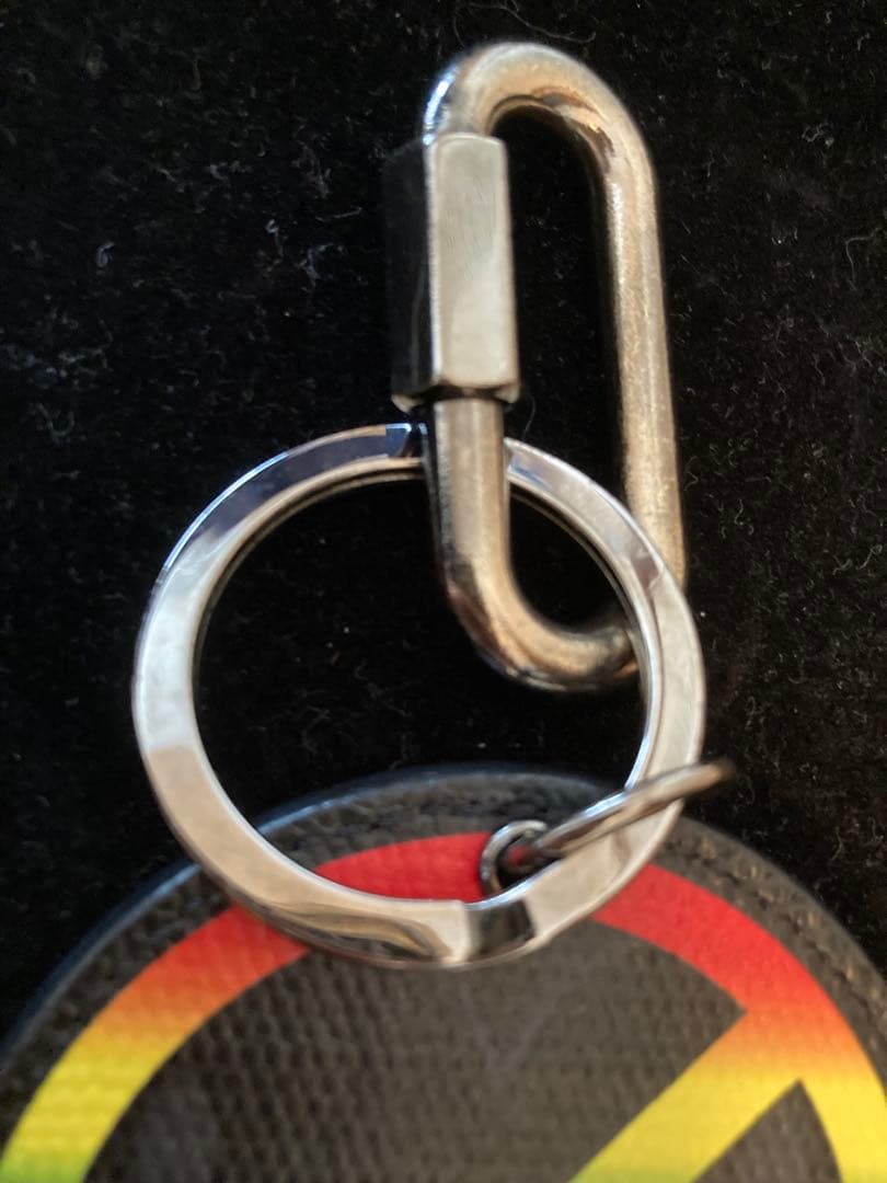 ルイ ヴィトン モノグラム レインボー キーホルダー チャーム