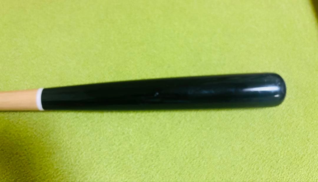 値引き！ヤナセ 硬式木製バットYANASE 軽量　美品