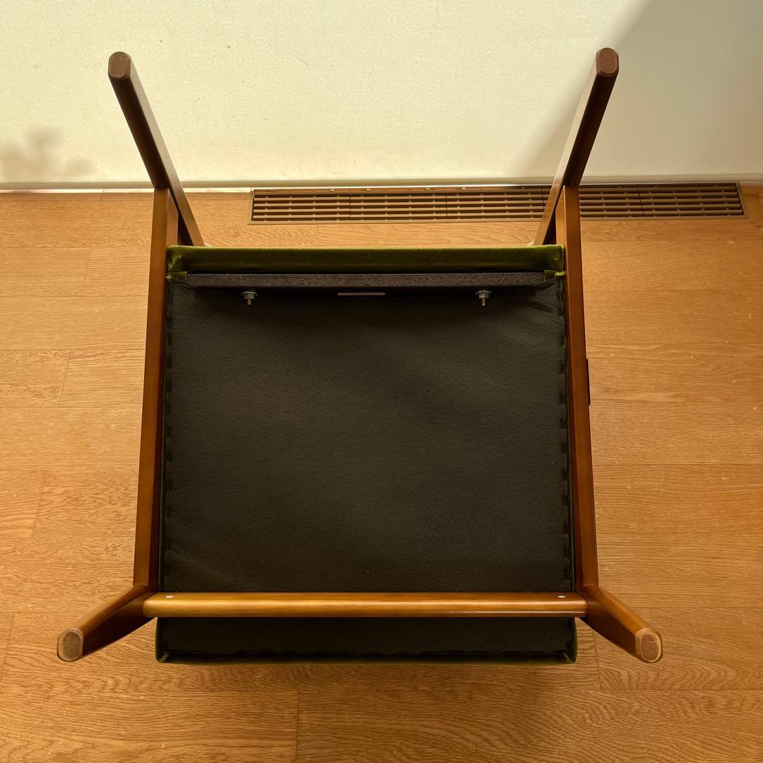 カリモク60　Kチェア　モケットグリーン　おまけ付き