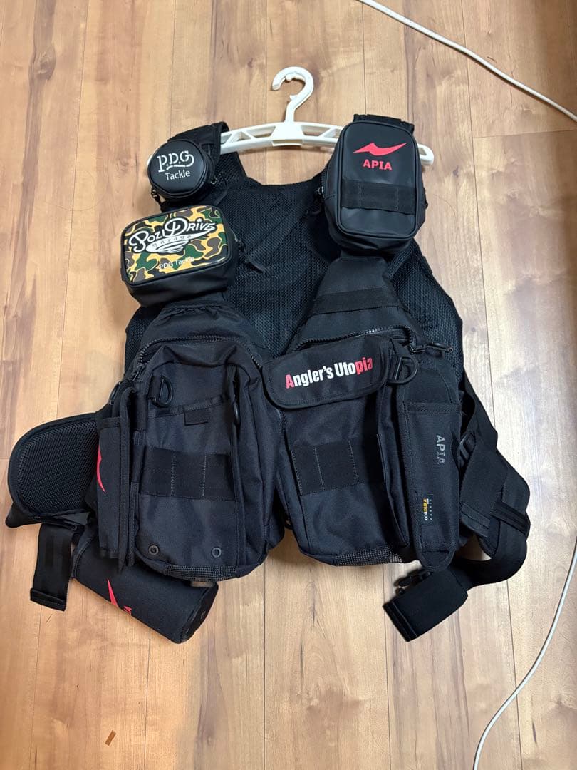 Angler's Utopia ブラックライフジャケット