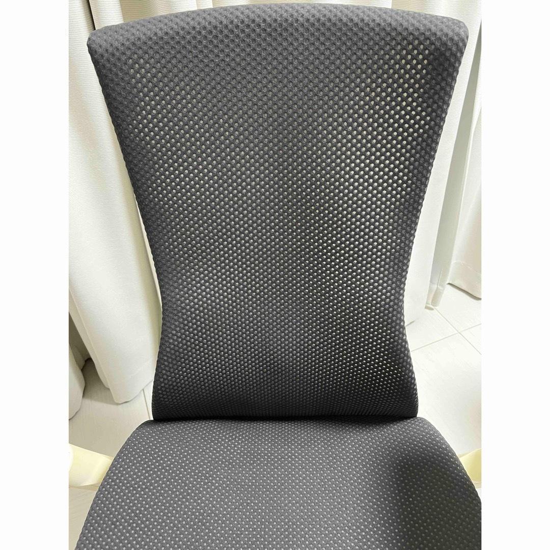 エンボディチェア　Embody Chair
