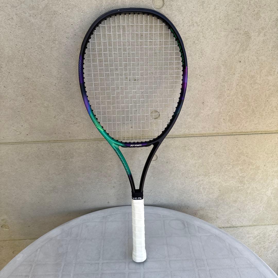 ①ヨネックス ブイコア プロ 97d 18×20 G2 テニスラケット