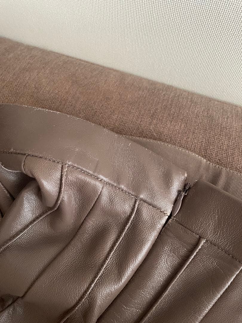 【美品】ebure 本革フレアスカート ベージュ36