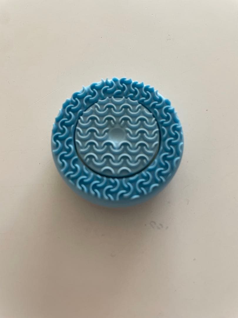 最終値下げ　超美品　LumiSpa io ルミスパio 美顔器