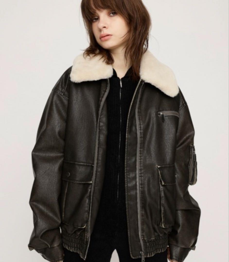 SLY ヴィンテージフェイクレザージャケット　ブラックブルゾン