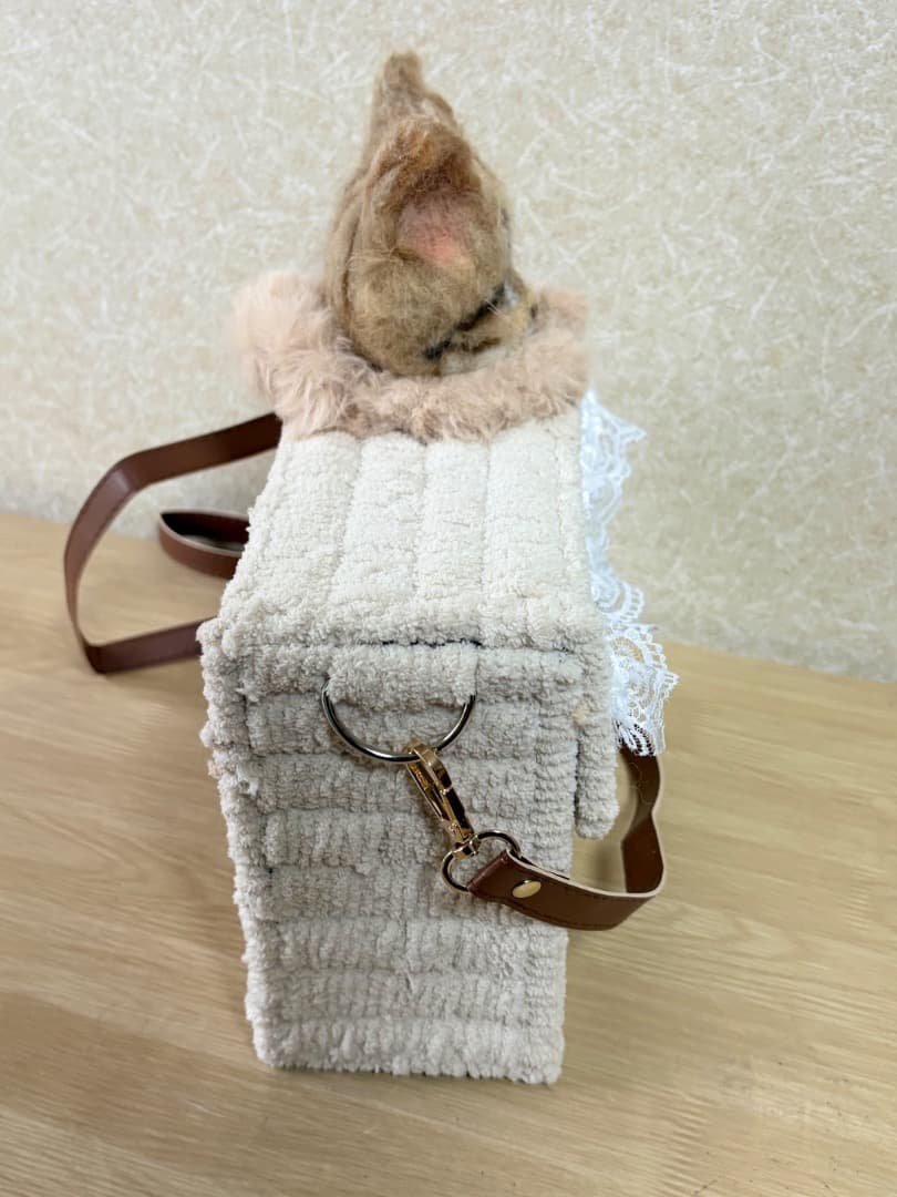 羊毛フェルト　茶トラ猫毛糸ショルダーバッグ【ハンドメイド 猫 ハンドメイド