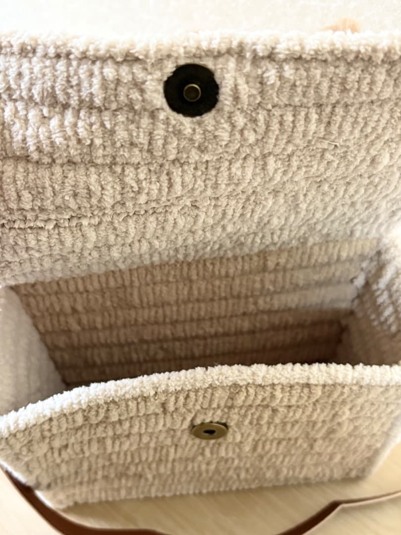 羊毛フェルト　茶トラ猫毛糸ショルダーバッグ【ハンドメイド 猫 ハンドメイド