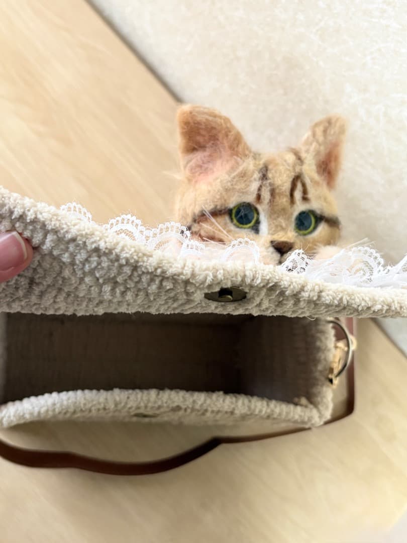 羊毛フェルト　茶トラ猫毛糸ショルダーバッグ【ハンドメイド 猫 ハンドメイド