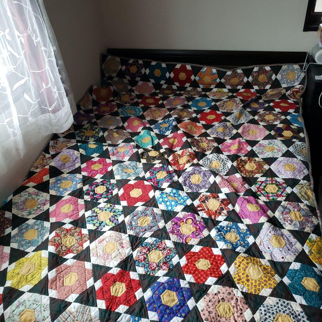 パッチワーク ベッドカバーハンドメイド