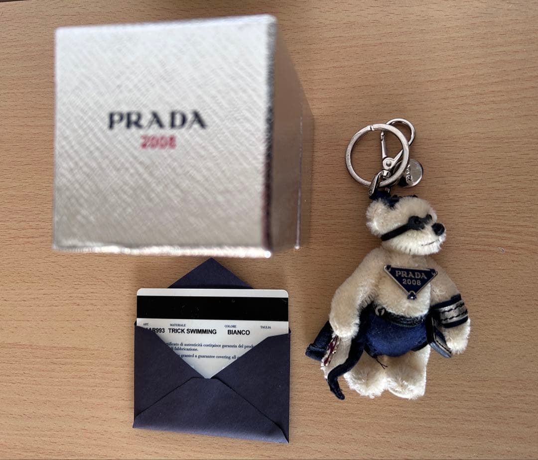 PRADA 2008限定 テディベア・スイマー／競泳モデル キーホルダー 希少