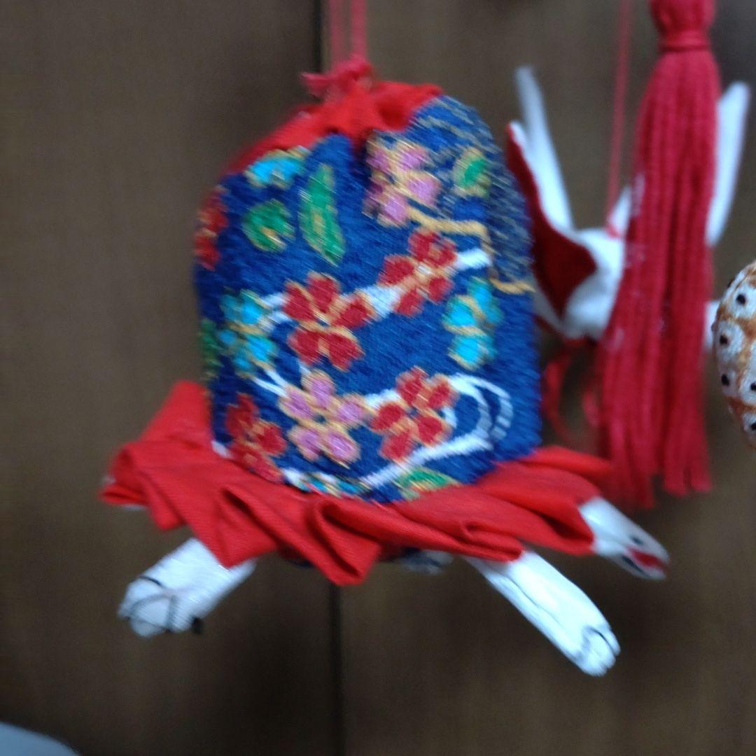 ハンドメイドの吊るし飾り