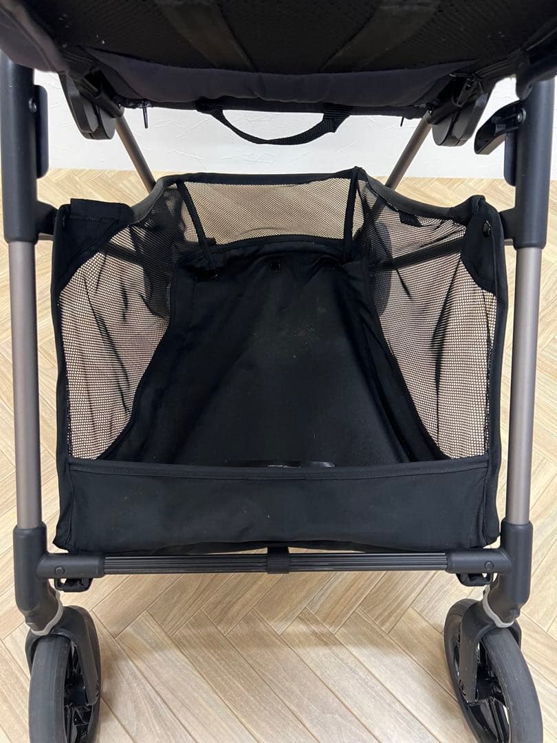 cybex サイベックス　MELIO メリオ　折りたたみ式 ブラック ベビーカー