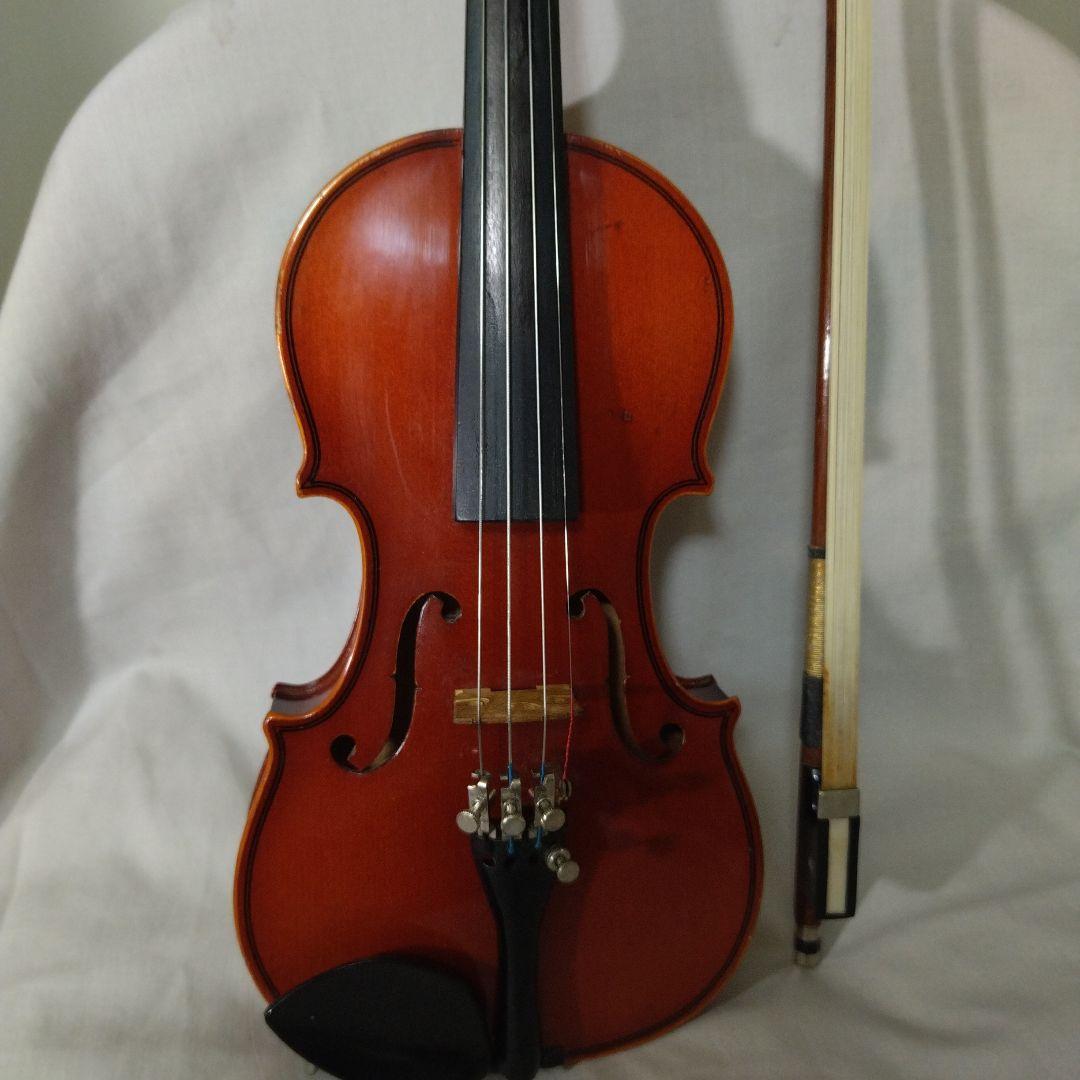 ♥5才前後の子供用♥スズキバイオリン1/8♥品番220♥値引不可♥弓ケ―ス松脂付