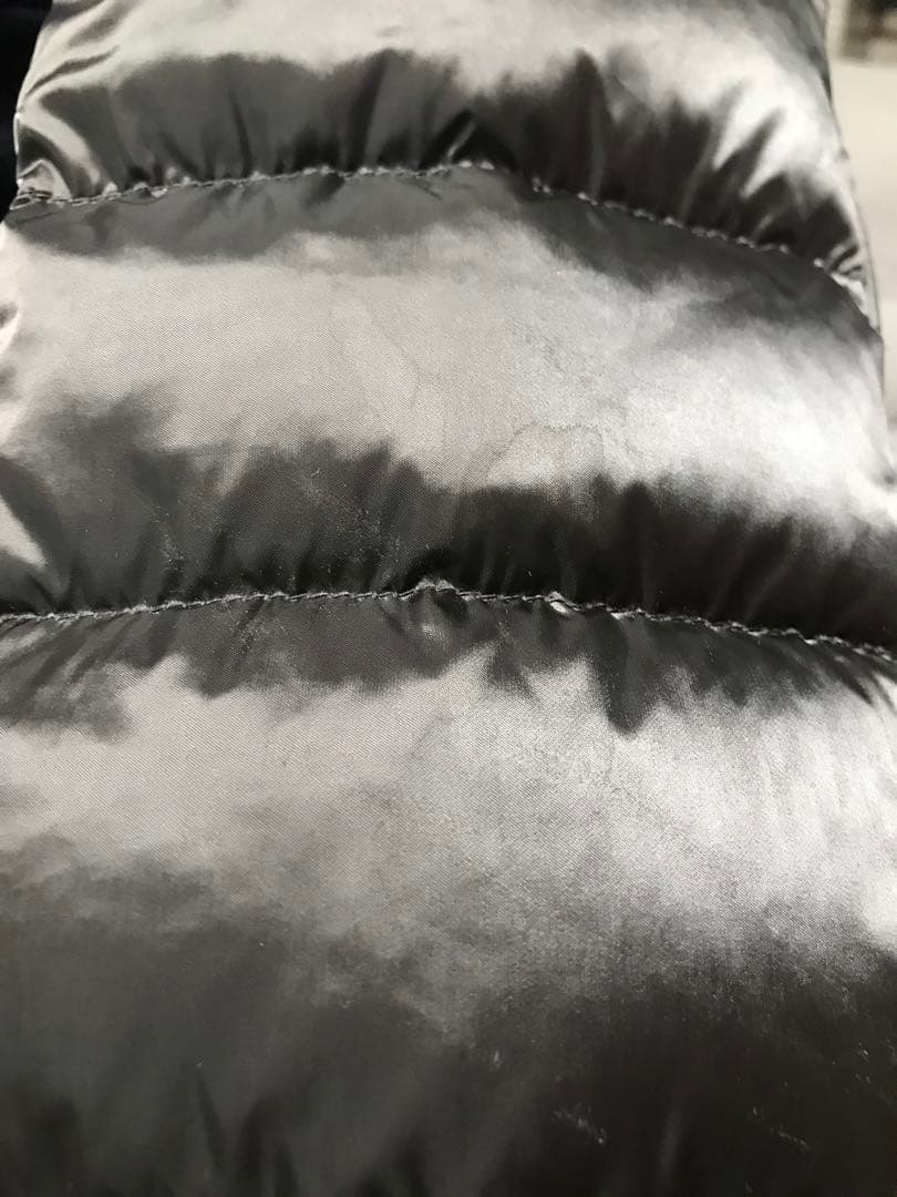 PRADA サイズ42ロングダウンジャケット