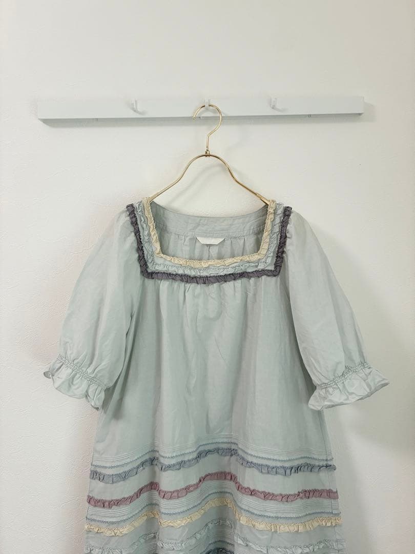 PINK HOUSE スクエアネック フリル ブラウス ライトブルー 半袖シャツ