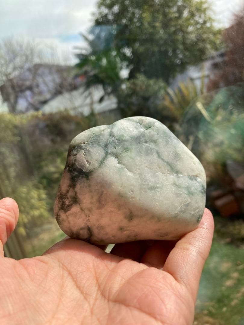 糸魚川翡翠　2個セット　ひすい　原石　圧砕