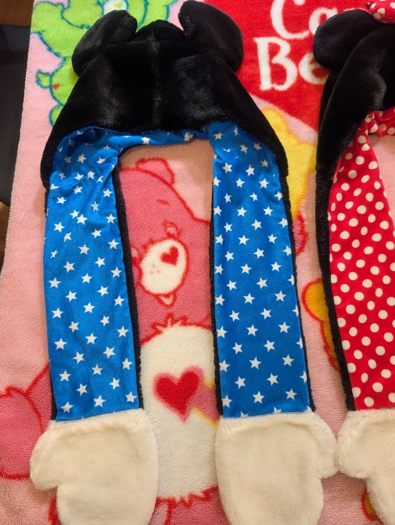 ディズニー　ミニー　ミッキー　マフラーキャップ ファンキャップ　キッズサイズ