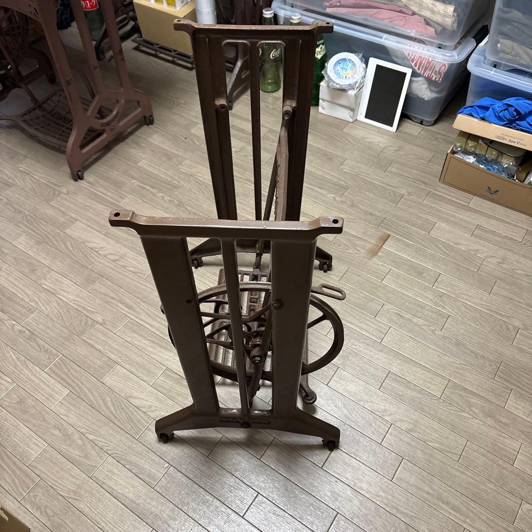 シ*ン様 トヨタ　レア　足踏みミシン　レトロ　アンティーク　引取り大歓迎　メルカ