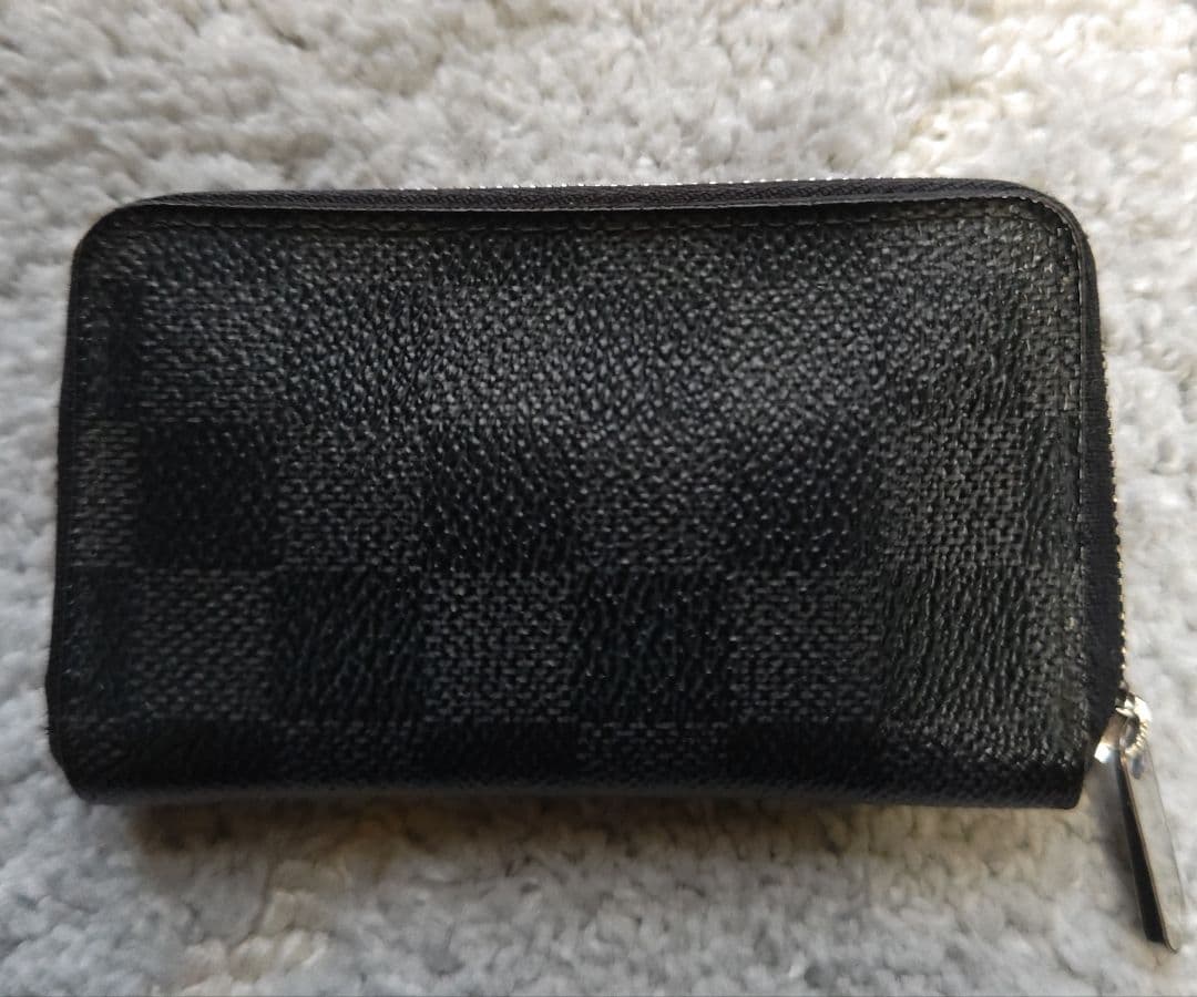 Louis Vuitton（ルイ・ヴィトン） ダミエグラフィット ケース