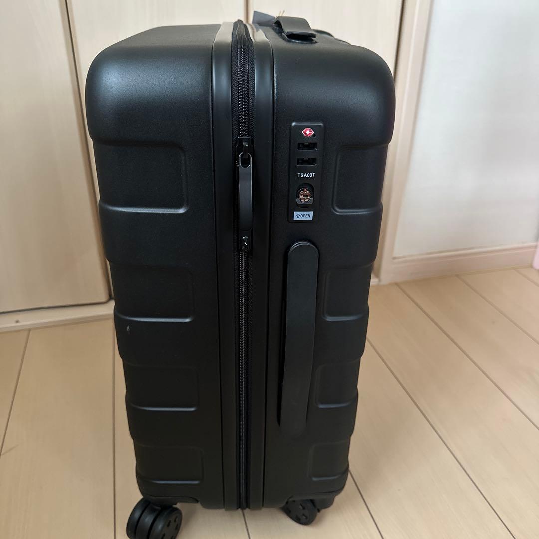無印良品　キャリーケース　36L 黒