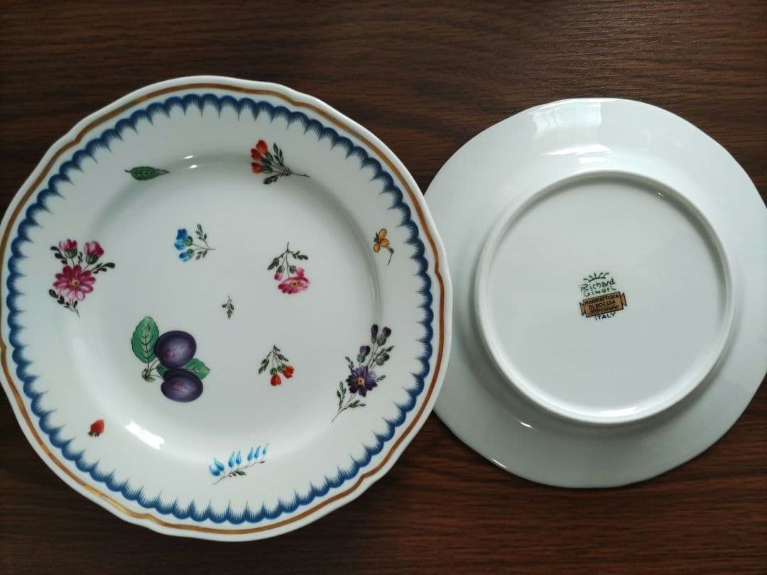 リチャードジノリ　カップ&ソーサーほか