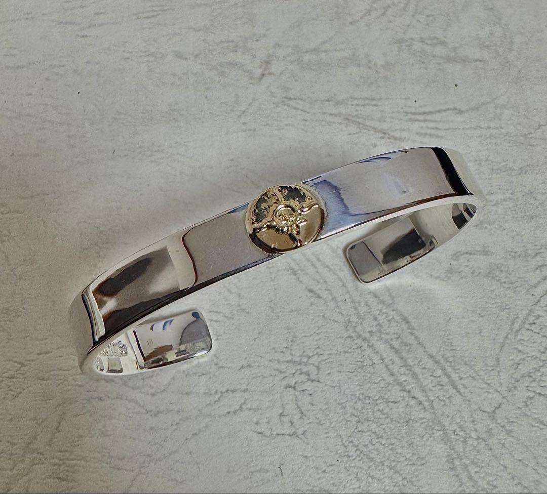 ファーストアローズ　バングル