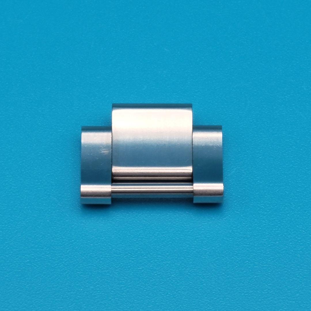 TUDOR部品①【中古】チューダー純正ベルトコマ 79170 対応 取付部品付属