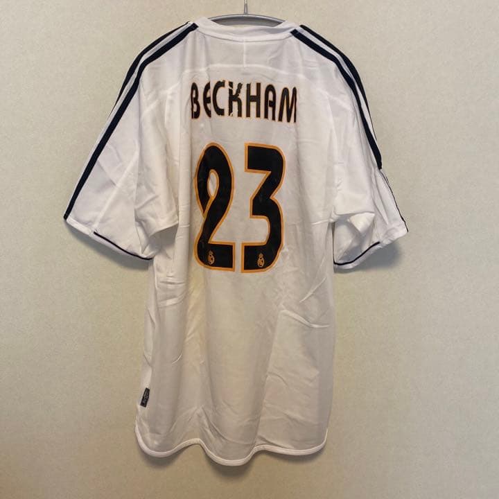 ベッカム　レアル・マドリード　ユニフォーム